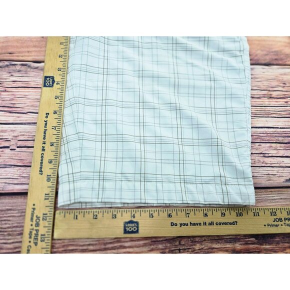 Under Armour Mens White Lightweight Plaid Golf Shorts 32 - Picture 7 of 7